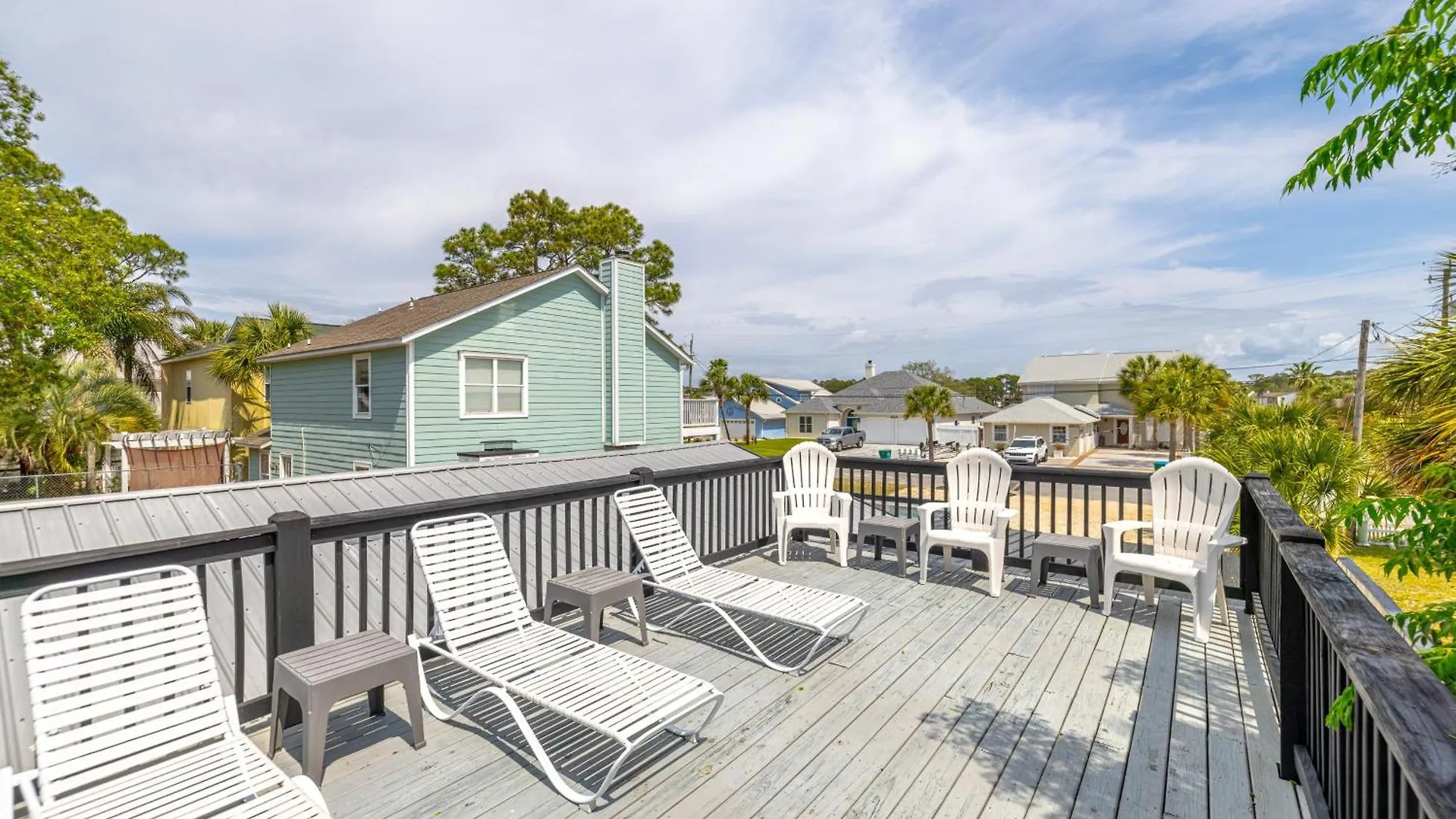 Bayview Cottage - Sun Deck, Pool, And More! Panama City Beach